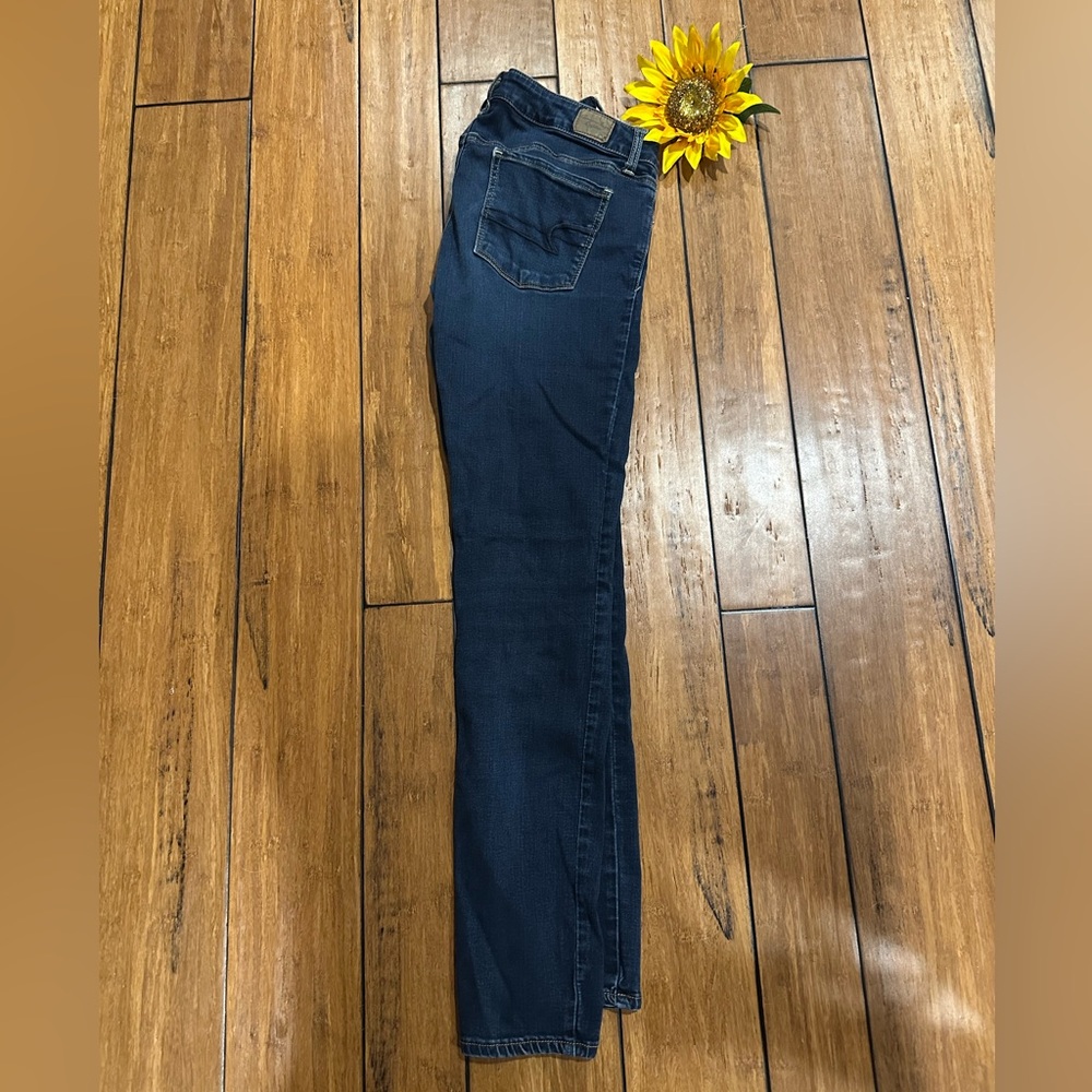 American Eagle Super Stretch Skinny Jeans – Size 8 Regular